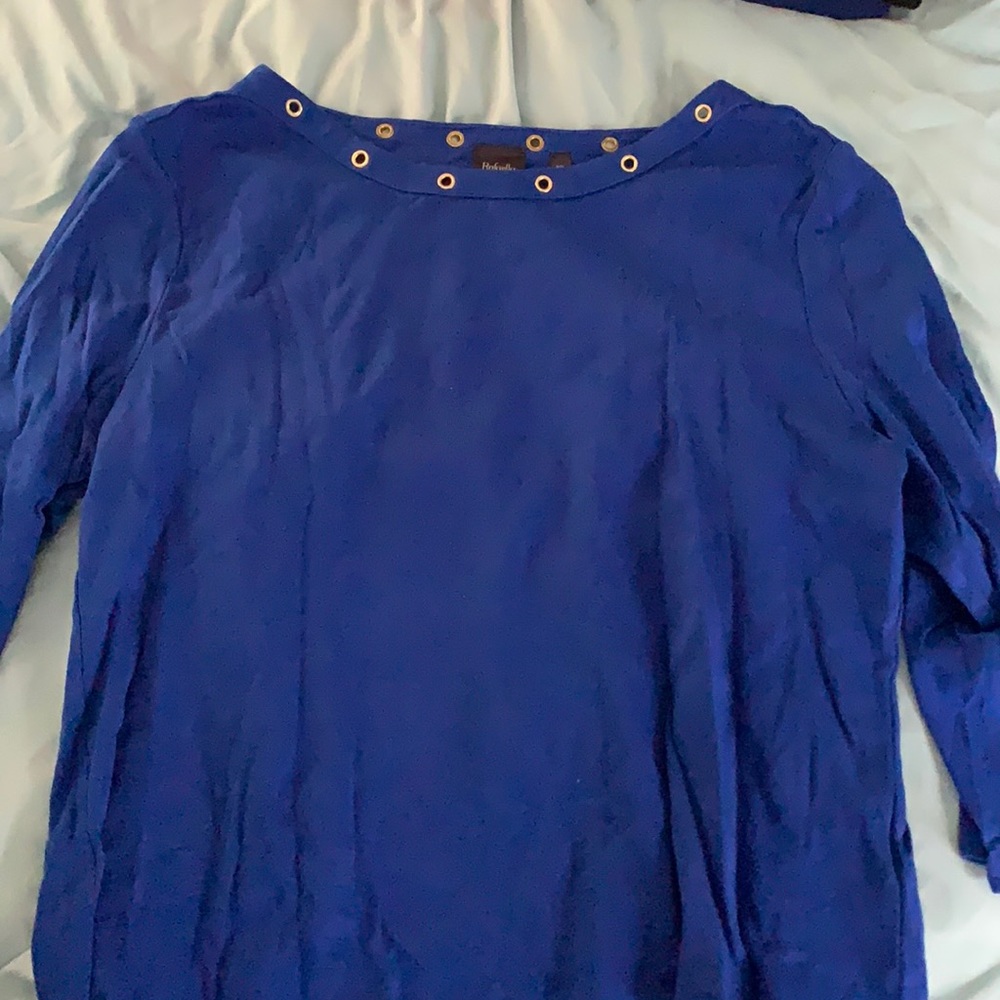 Blue scoop neck shirt